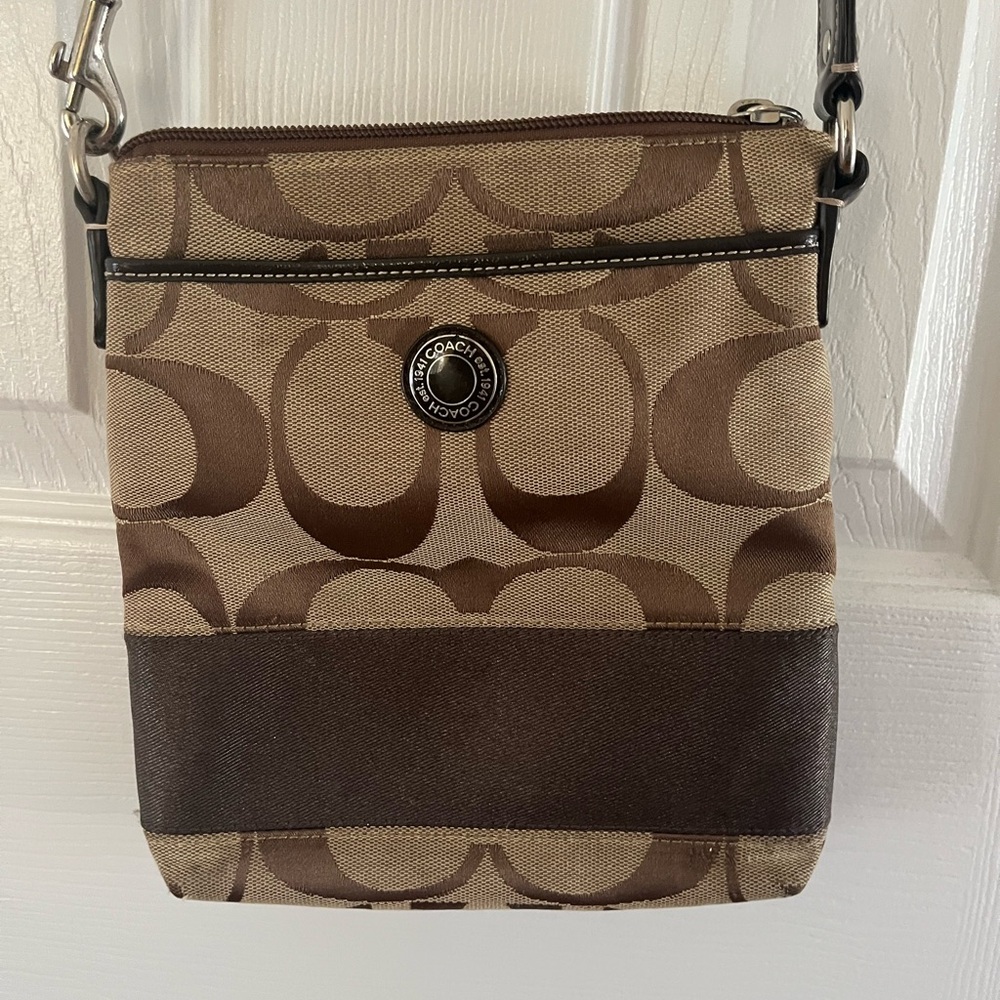 Coach Signature Brown and Cream Shoulder Bag